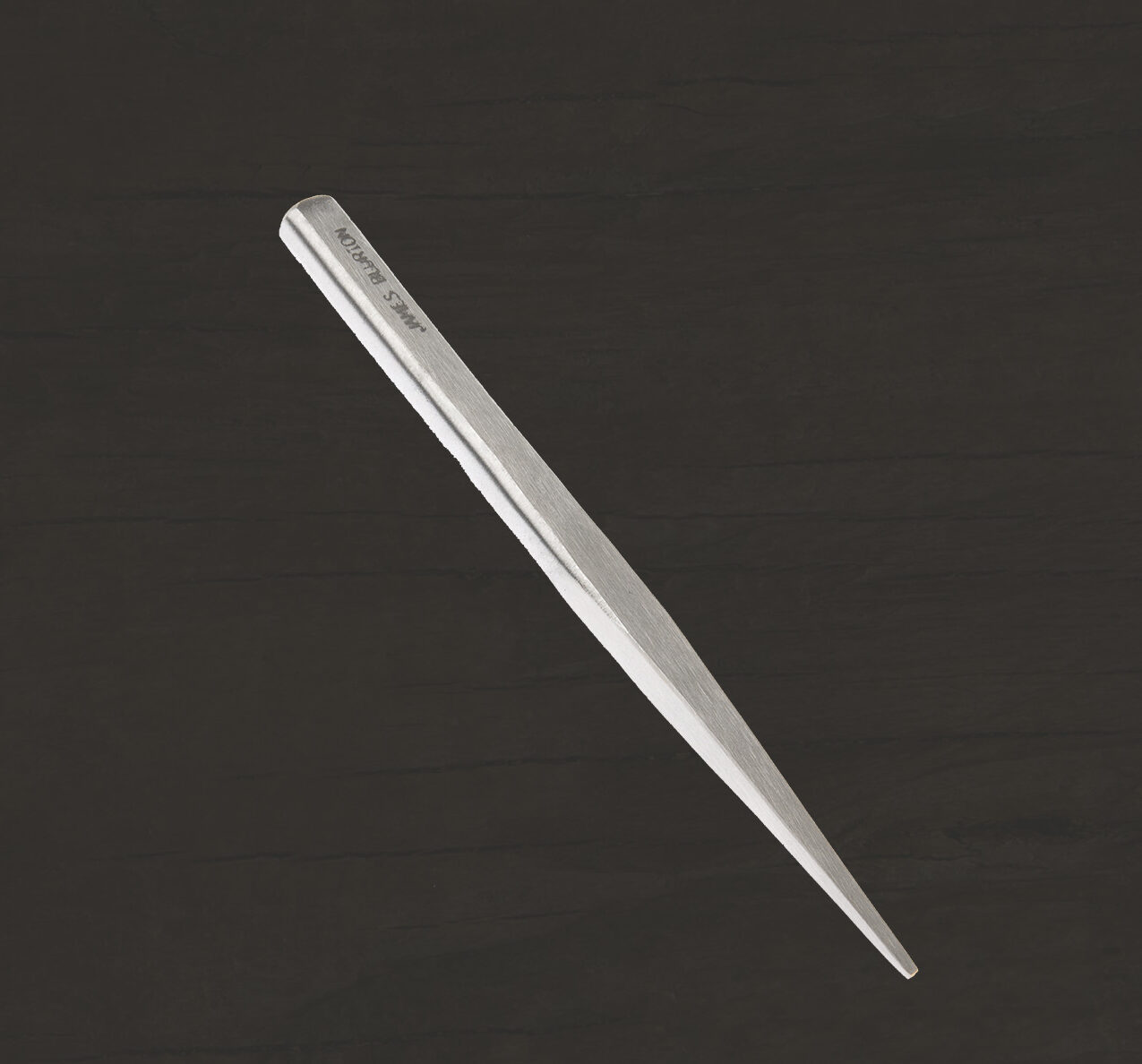 Jim Blurton Carry Pritchel - visit the official Jim Blurton shop to buy online, horseshoes, farrier tools & accessories distributed worldwide.