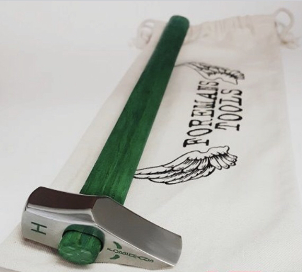 Foremans Hunter Fuller - visit the official Jim Blurton shop to buy online, horseshoes, farrier tools & accessories distributed worldwide.