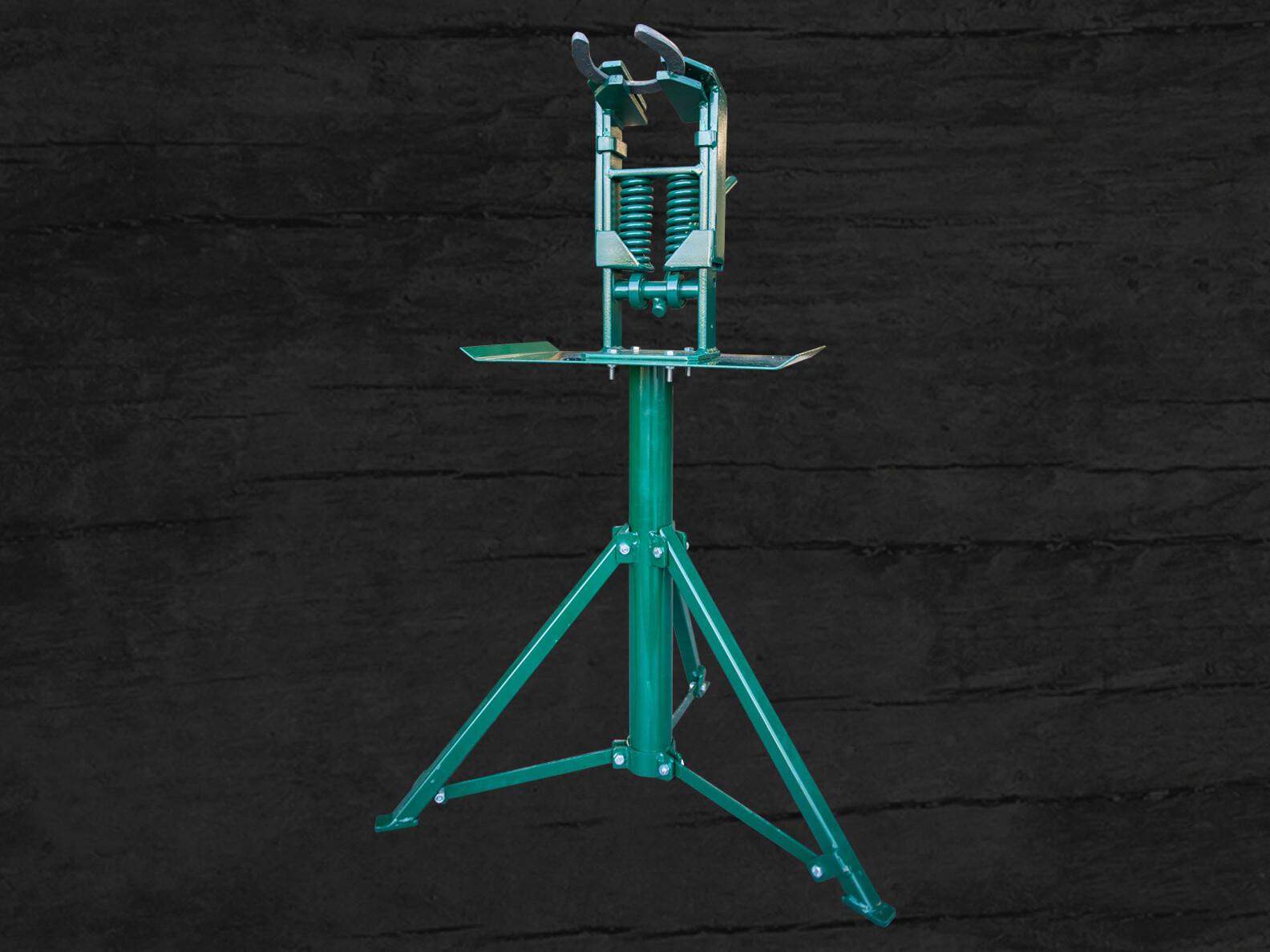 The Gene Lieser Vice and Stand - visit the official Jim Blurton shop to buy online, horseshoes, farrier tools & accessories distributed worldwide