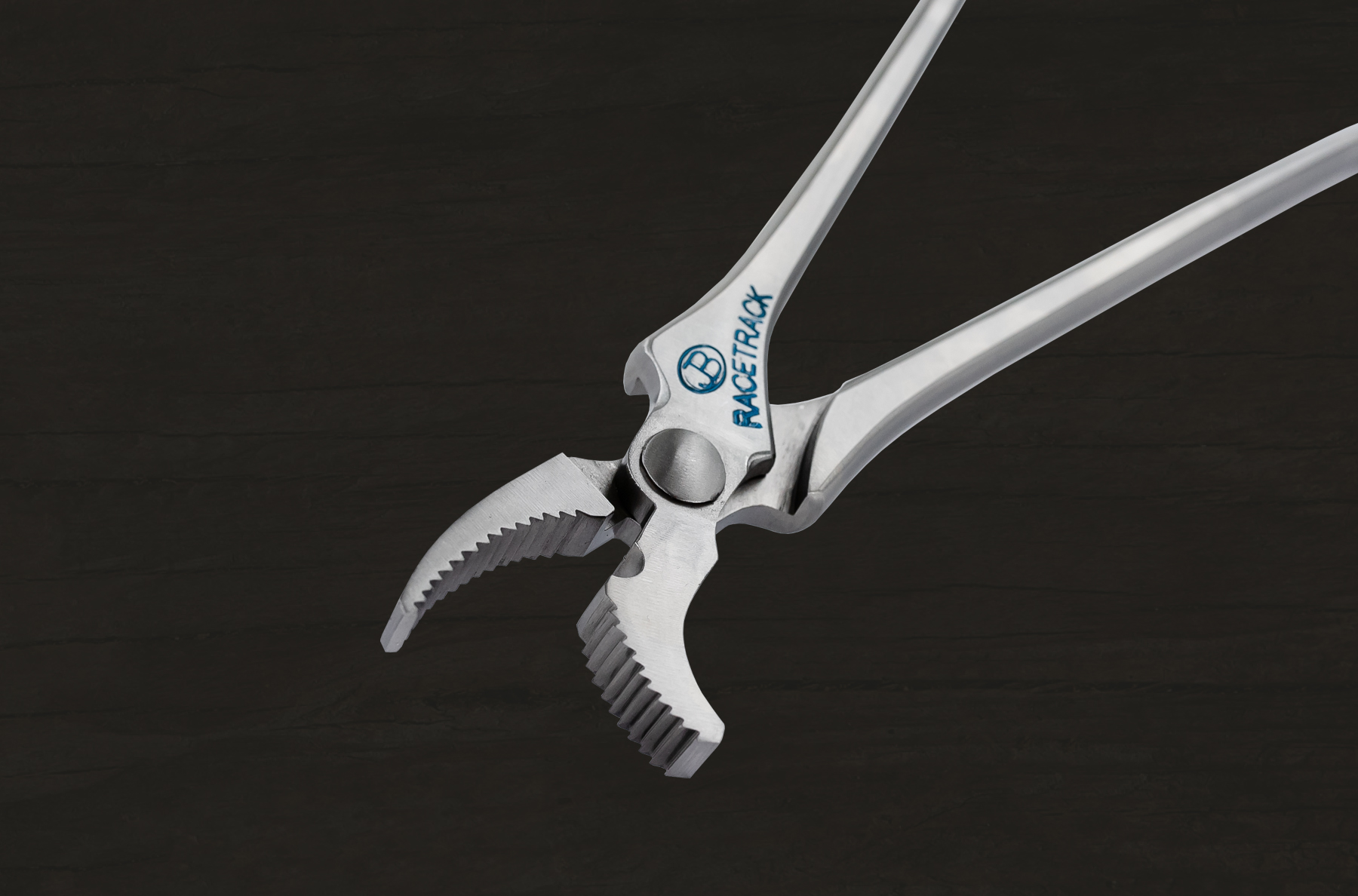 Racetrack Clencher - visit the official Jim Blurton shop to buy online, horseshoes, farrier tools & accessories distributed worldwide.